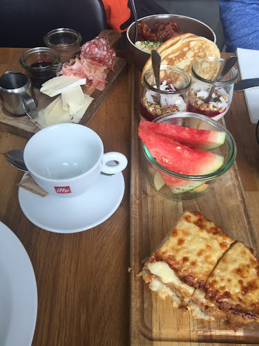 2takt Café & Brasserie - Gastronomi og hotelvirksomhed