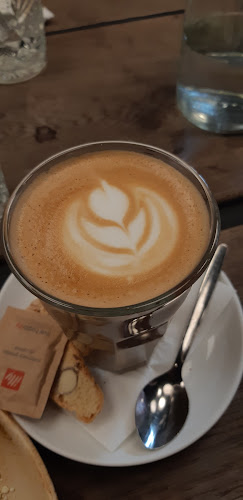 Comentarii opinii despre Cafe Gran