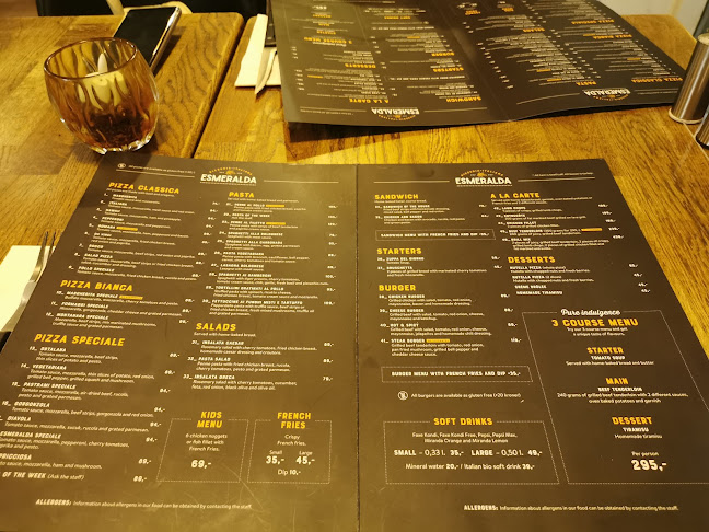 Opinii despre Esmeralda Pizza Amager în København - Gastronomi og hotelvirksomhed