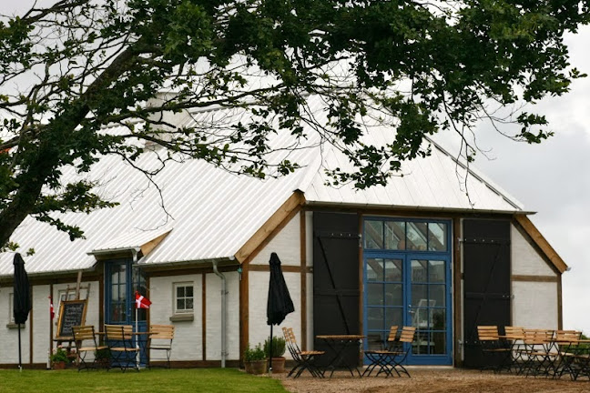 Opinii despre Keramikcafé Møllehuset în Hjørring - Gastronomi og hotelvirksomhed