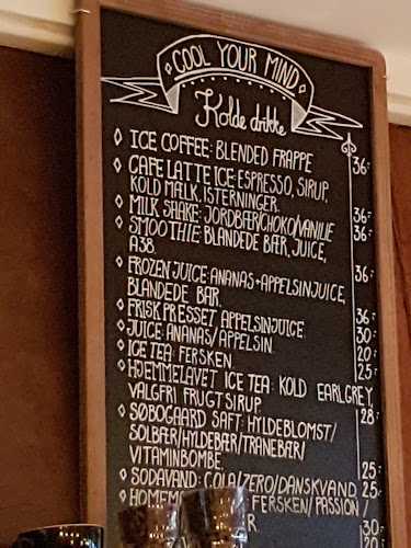 Comentarii opinii despre Miss Coffee