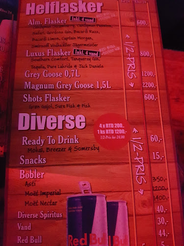 Opinii despre Zwei Grosse Bier Bar Randers în Randers - Gastronomi og hotelvirksomhed