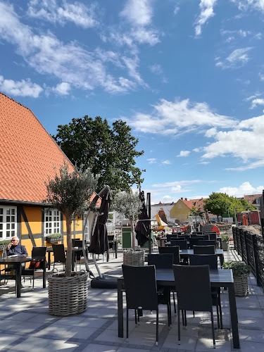 Opinii despre Madam Bagger în Korsør - Gastronomi og hotelvirksomhed