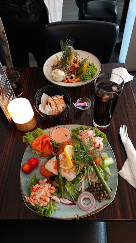 Comentarii opinii despre Café Le Perr