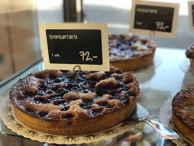 Opinii despre Bisgaards bageri în Hillerød - Gastronomi og hotelvirksomhed