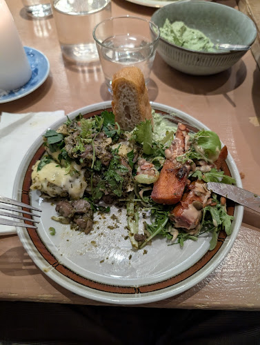 Comentarii opinii despre Folkehuset Absalon