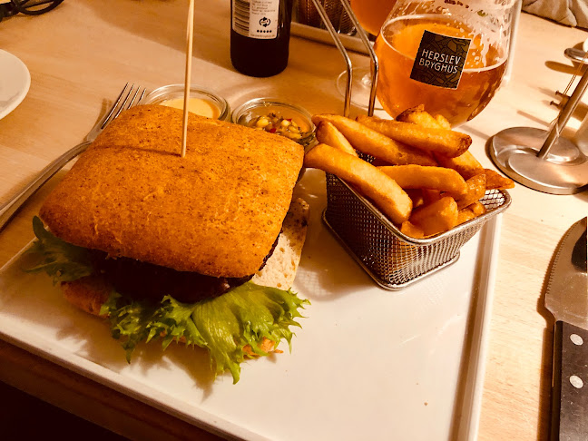 Comentarii opinii despre Restaurant Raadhuskælderen