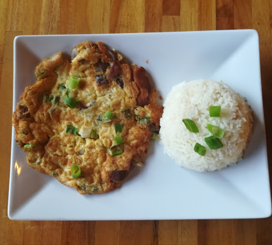 Thai Kin Dí - Gastronomi og hotelvirksomhed