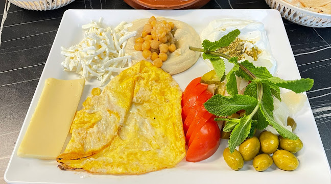 Comentarii opinii despre Ali Bageri