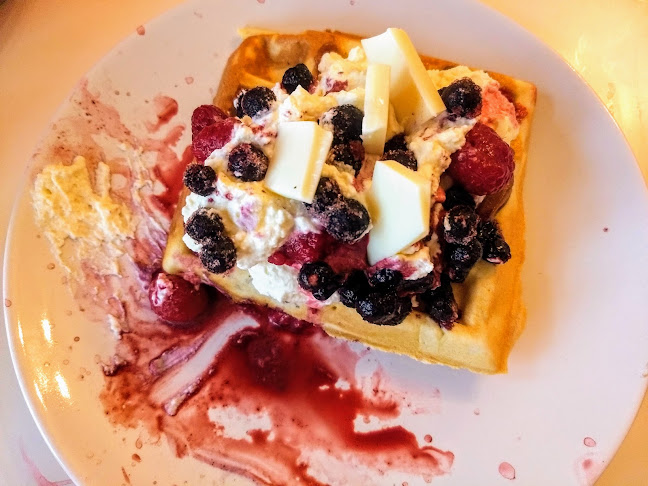 Opinii despre Den Gyldne Kylling în Frederikssund - Gastronomi og hotelvirksomhed