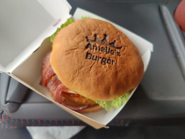 Comentarii opinii despre Amelie's Burger
