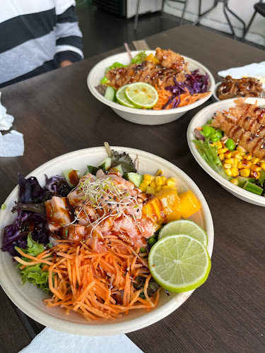 Comentarii opinii despre U-poke&sushi