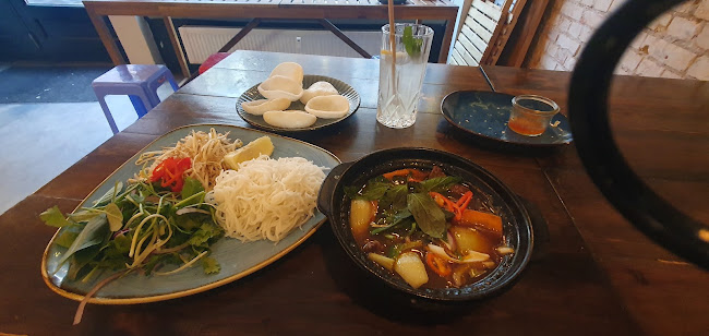 Me - Mother's Street Food - Gastronomi og hotelvirksomhed