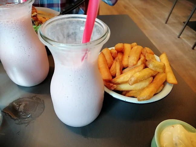 Halifax - Gastronomi og hotelvirksomhed