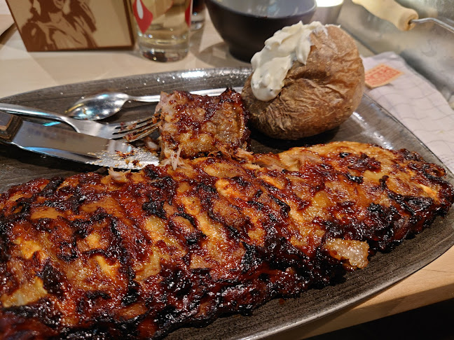 Bone's - Gastronomi og hotelvirksomhed