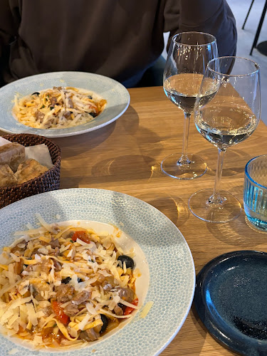 Comentarii opinii despre La Me Ti