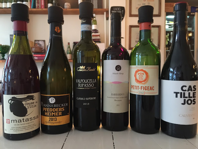 Opinii despre Lalou Vinbar în Odense - Gastronomi og hotelvirksomhed