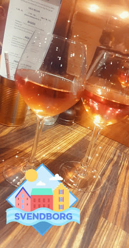 Opinii despre Under Uret în Svendborg - Gastronomi og hotelvirksomhed