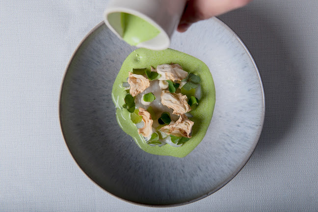 Leaven Champagne- & Vinbar - Gastronomi og hotelvirksomhed