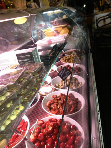 Comentarii opinii despre Gastronomia Smeralda (Karlslunde)