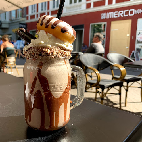 Cafe Cuckoo's Nest - Gastronomi og hotelvirksomhed