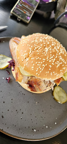 Trekanten Grill - Gastronomi og hotelvirksomhed