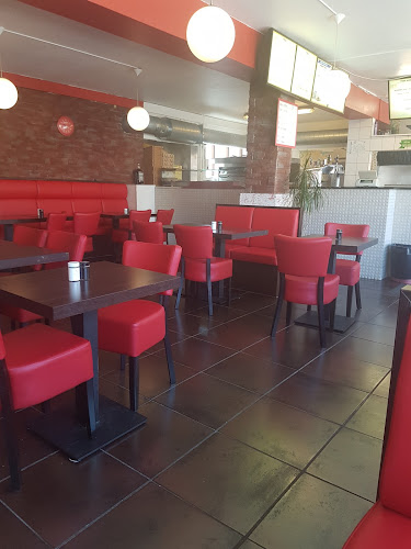 Mama Olga's Pizzaria & Steakhouse - Gastronomi og hotelvirksomhed