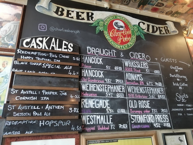 Charlie's Bar - Gastronomi og hotelvirksomhed