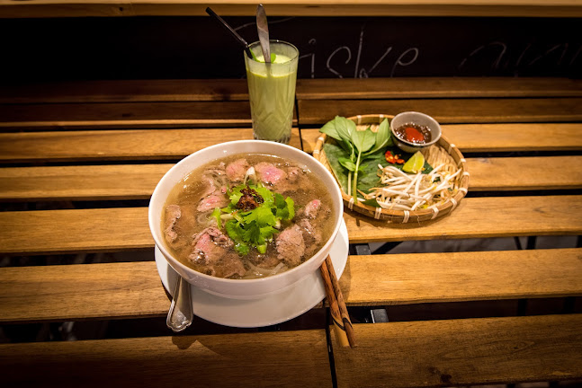 Comentarii opinii despre Viet Food Street Kitchen