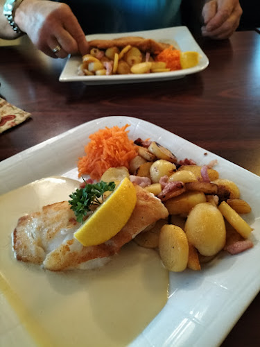 Opinii despre Familierestaurant Europa în Hvide Sande - Gastronomi og hotelvirksomhed