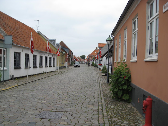 Den skæve Kro - Gastronomi og hotelvirksomhed