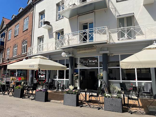 Mai's Wok - Gastronomi og hotelvirksomhed