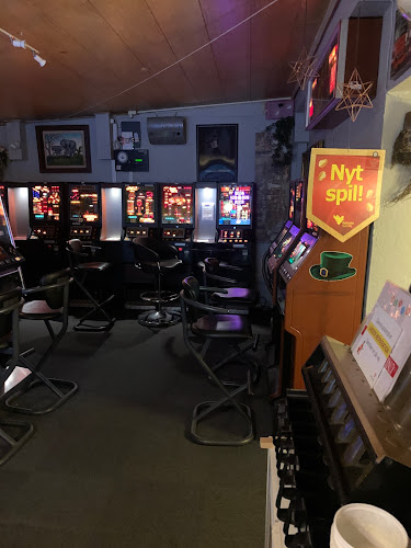 Opinii despre Hjørnegrillen în Kolding - Gastronomi og hotelvirksomhed