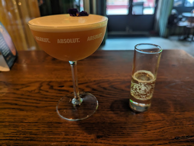 Tír na nÓg — Irish Gastropub - Gastronomi og hotelvirksomhed