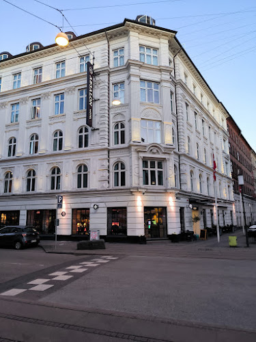 Comentarii opinii despre Absalon Bar