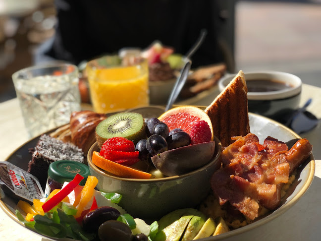 Comentarii opinii despre Café Novo