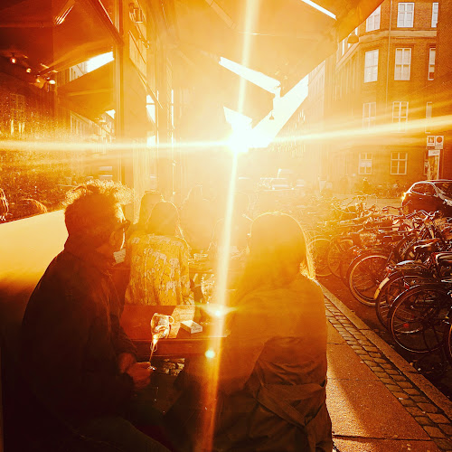 Vinhanen - Gastronomi og hotelvirksomhed