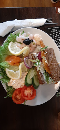 Comentarii opinii despre C