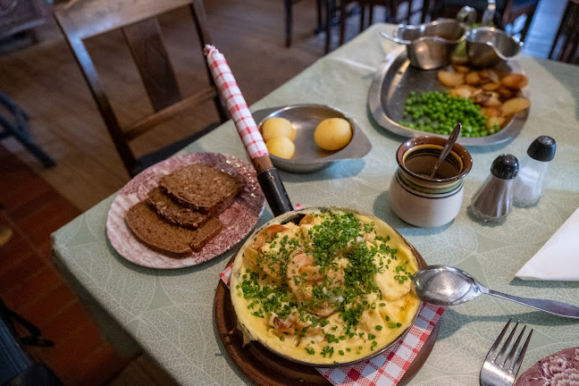 Opinii despre Hvidsten Kro în Spentrup - Gastronomi og hotelvirksomhed