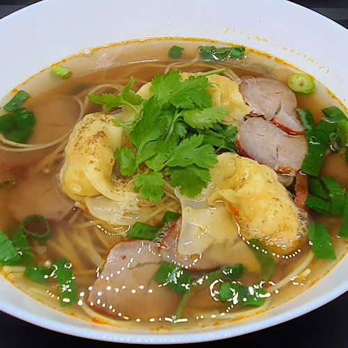 Opinii despre Chiang Mai Thai Cuisine Restaurant & Take Away în Køge - Gastronomi og hotelvirksomhed