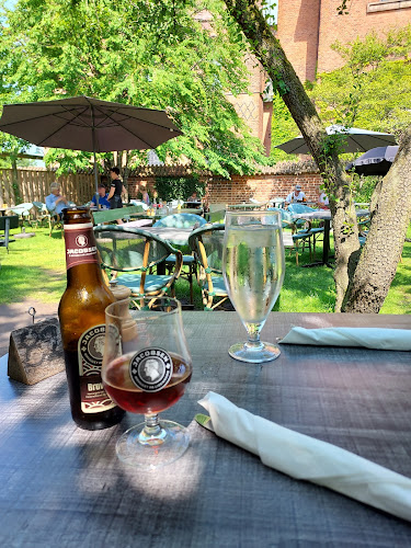 Restaurant Raadhuskælderen - Gastronomi og hotelvirksomhed