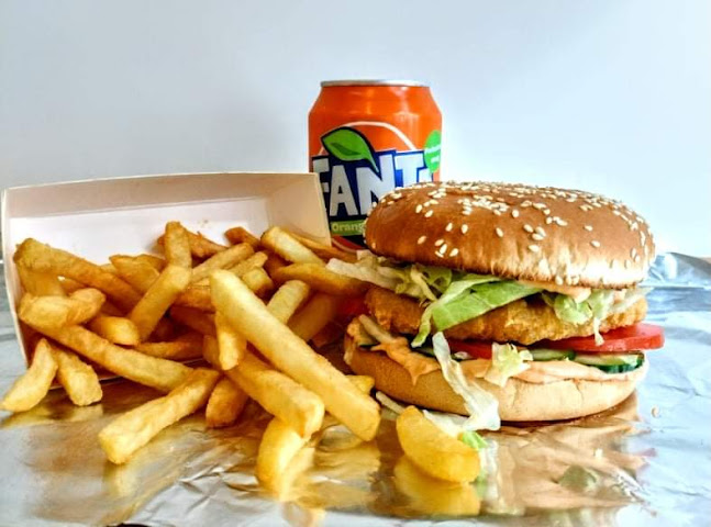 Opinii despre Sara's Pizza & Grill în Aalborg - Gastronomi og hotelvirksomhed