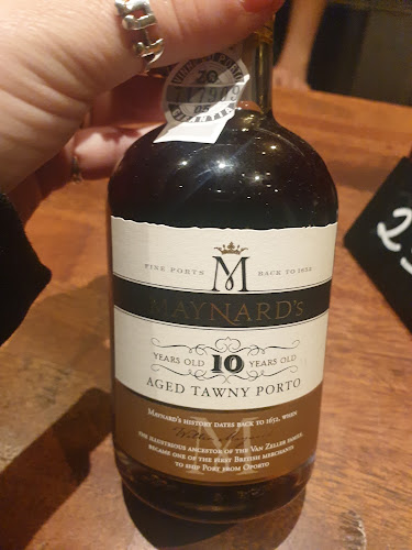 Portvinsbaren - Gastronomi og hotelvirksomhed