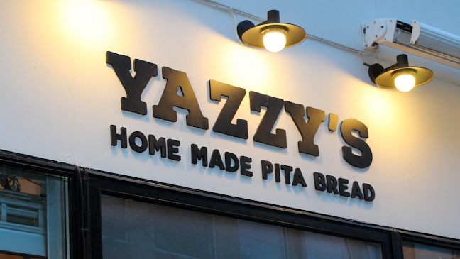 Comentarii opinii despre Yazzys Pita