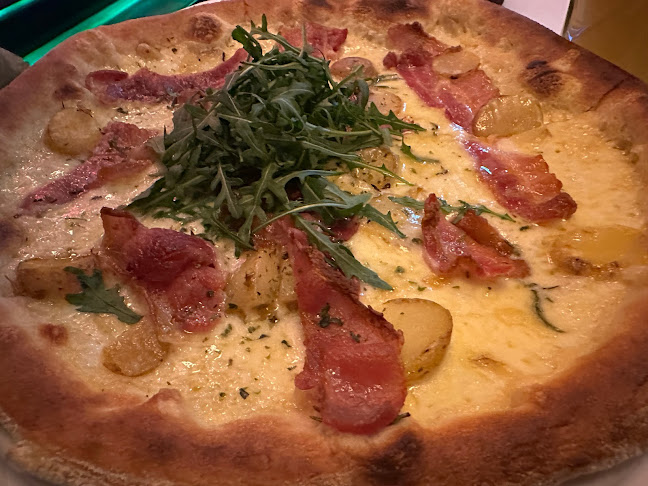 Le Diamant Bistro 59