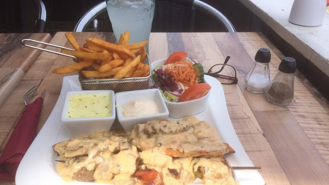 Opinii despre Fjerritslev Pizza & Kebabhouse I/S în Fjerritslev - Gastronomi og hotelvirksomhed