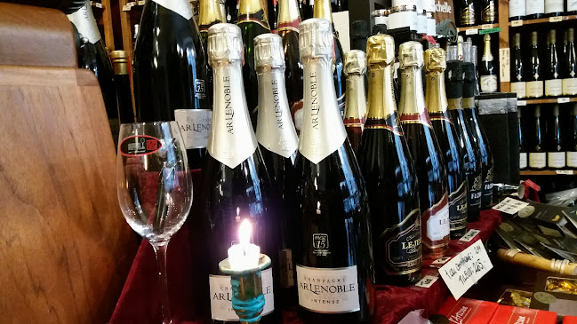 Opinii despre Kalundborg Vinhus în Kalundborg - Gastronomi og hotelvirksomhed