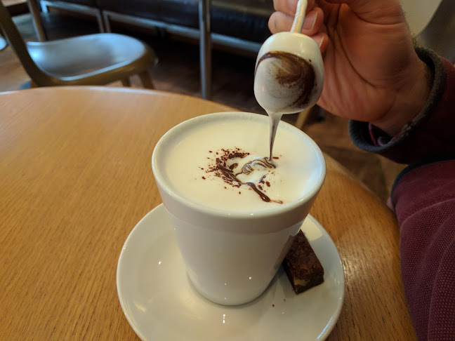 Opinii despre Emmerys în Aarhus - Gastronomi og hotelvirksomhed