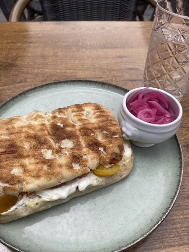 Comentarii opinii despre Kafe Kruse (Rart)