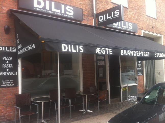 Dilis
